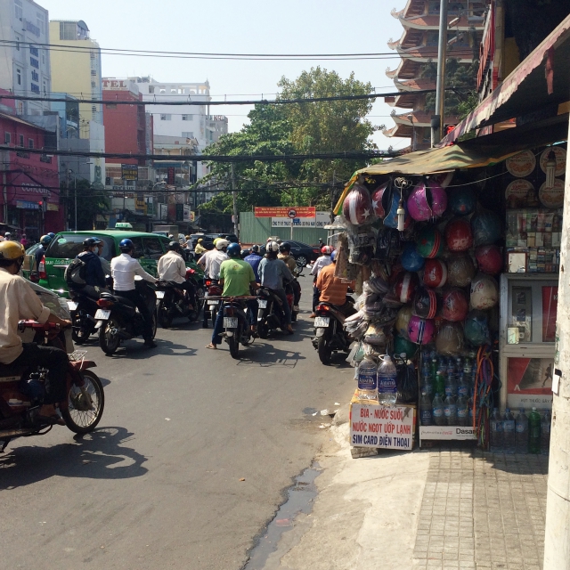 Laden auf Fußweg in Vietnam