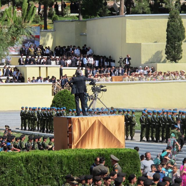 Kameramann bei der Militärparade in Tadschikistan zum 9. Mai 2017.