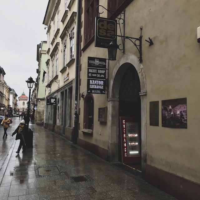 Eingang zur Teestube Teestube Krakau Eingang
