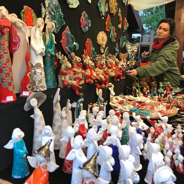 Krakauer Weihnachtsmarkt: Figuren. Weihnachtsmarkt Krakau Handwerk