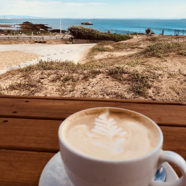 Cappuccino am Meer