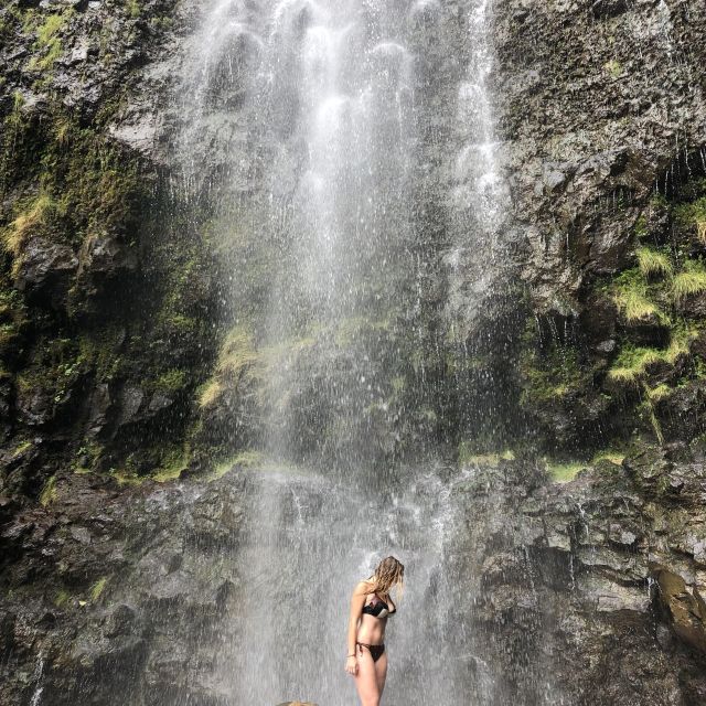 Wasserfall an den Seven Sacred Pools, Maui