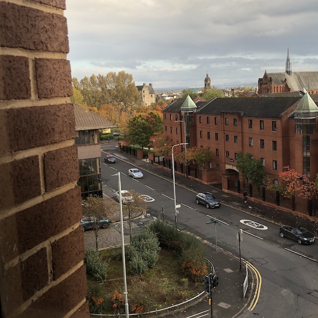 Realitätscheck: Das ist der Blick aus meiner Unibibliothek. Diesen Ausblick werde ich jetzt wohl öfter haben, da die Prüfungszeit angefangen hat... Realitätscheck: Das ist der Blick aus meiner Unibibliothek. Diesen Ausblick werde ich jetzt wohl öfter haben, da die Prüfungszeit angefangen hat...