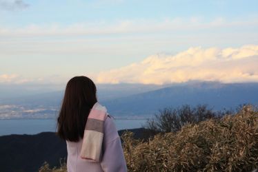 NUPACE Moments - January 🗻Blick auf die Bergspitze des Fujisan (富士山)…