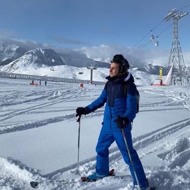 Ski, Schnee und Sonne: Beste Kombi!…